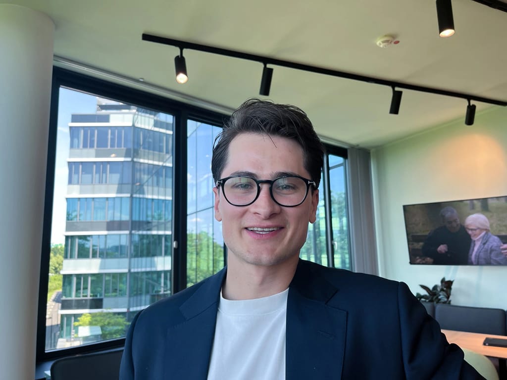 Samuel Grotz — Senior Manager Corporate Strategy