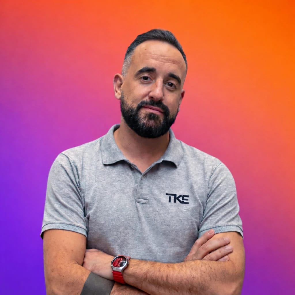 Alfredo Vázquez — Global IT Procurement Manager