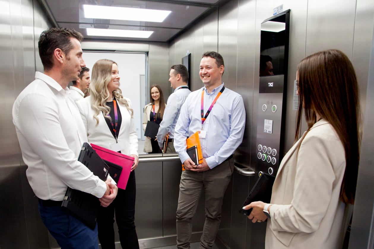Équipe People & Culture de TK Elevator